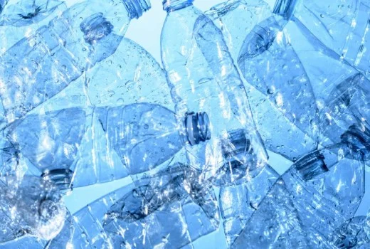 Waspadai Bahaya Botol Plastik untuk Kesehatan