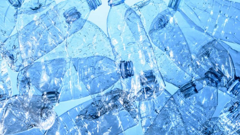 Beware of the Dangers of Plastic Bottles for Health Beware of the Dangers of Plastic Bottles for Health