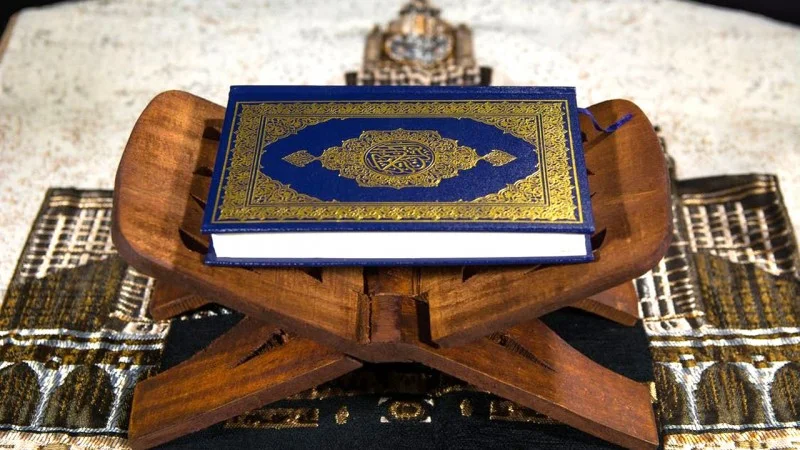 Bacaan Ayat Kursi dan Terjemahannya Lengkap Arab, Latin, Arti, dan Keutamaannya Bacaan Ayat Kursi dan Terjemahannya Lengkap Arab, Latin, Arti, dan Keutamaannya