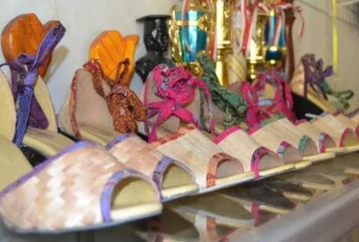 Sandal dari Pelepah Pisang