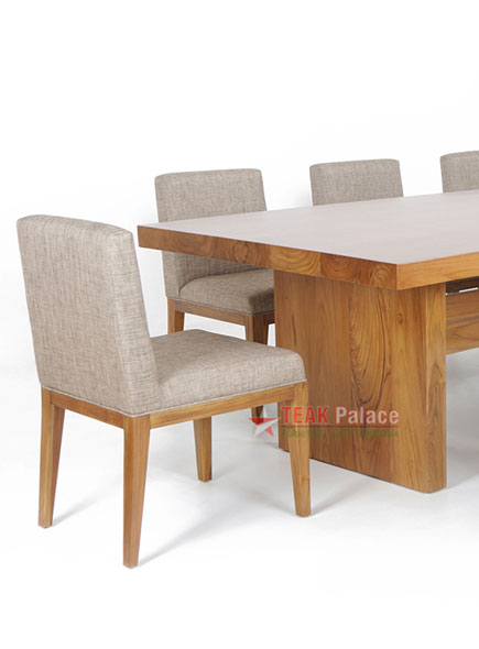 Meja Makan Minimalis