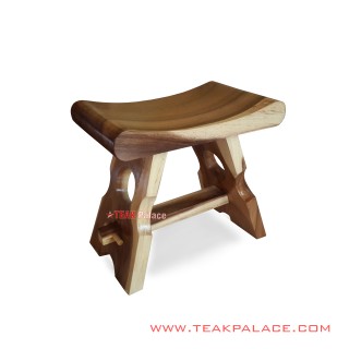 Bangku Sinaga Kayu Meh Minimalis